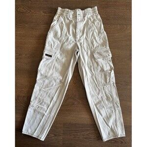 BDG Urban Outfitters White 90’s Jeans - Size 27